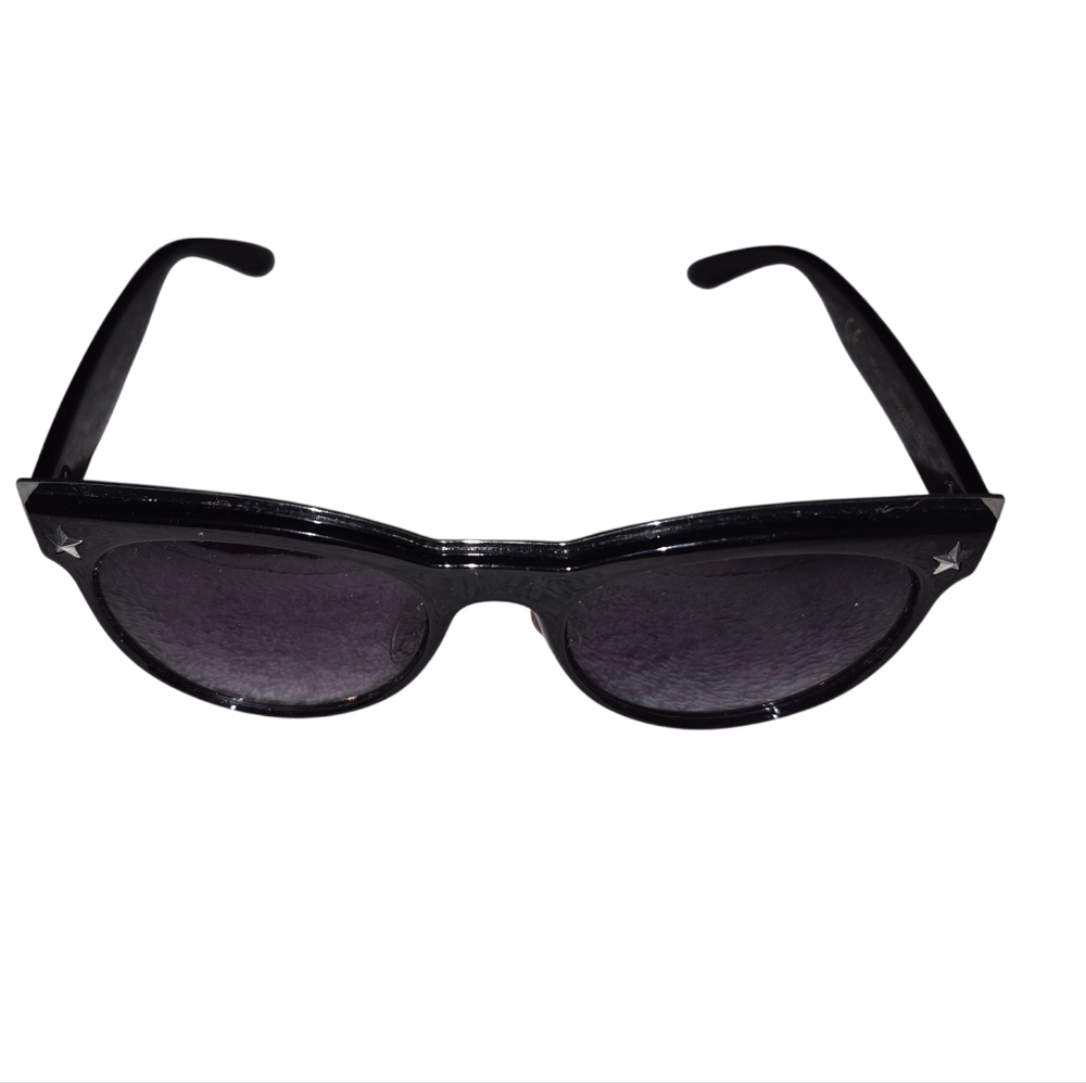 Betsey Johnson Sunglasses BJ100 Black/Silver